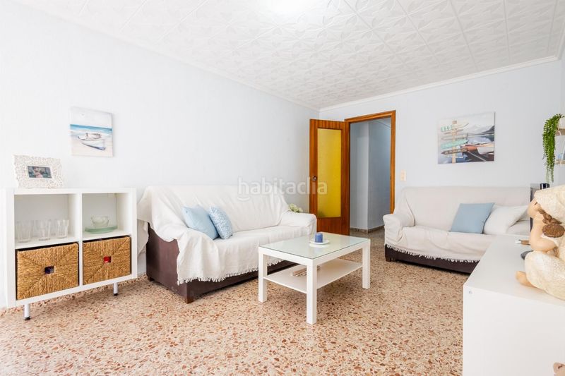 Foto 5a910d5b-b326-43b0-b4ff-910d6e582405. Apartament amb aparcament a El Acequión Torrevieja