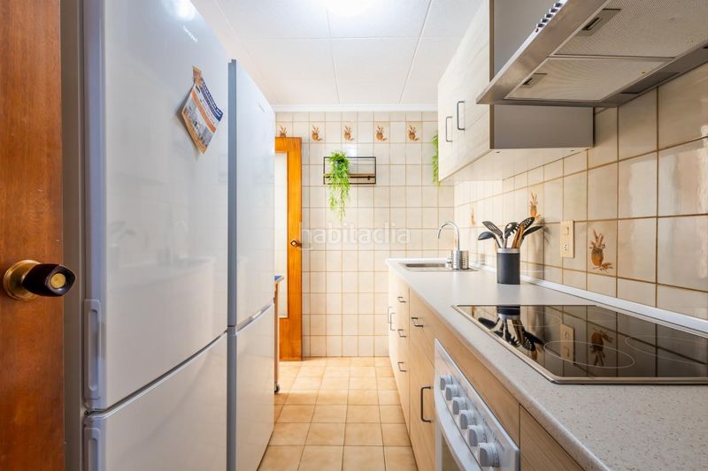 Foto d0223fd7-7afa-4586-aa45-f6bf237d940a. Apartament amb aparcament a El Acequión Torrevieja