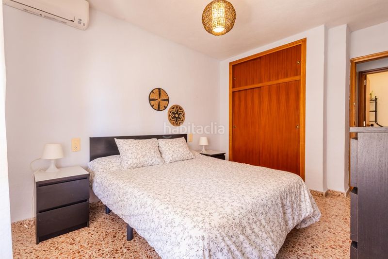 Foto fcd99425-e8af-45f3-a666-0df225c5f307. Apartament amb aparcament a El Acequión Torrevieja