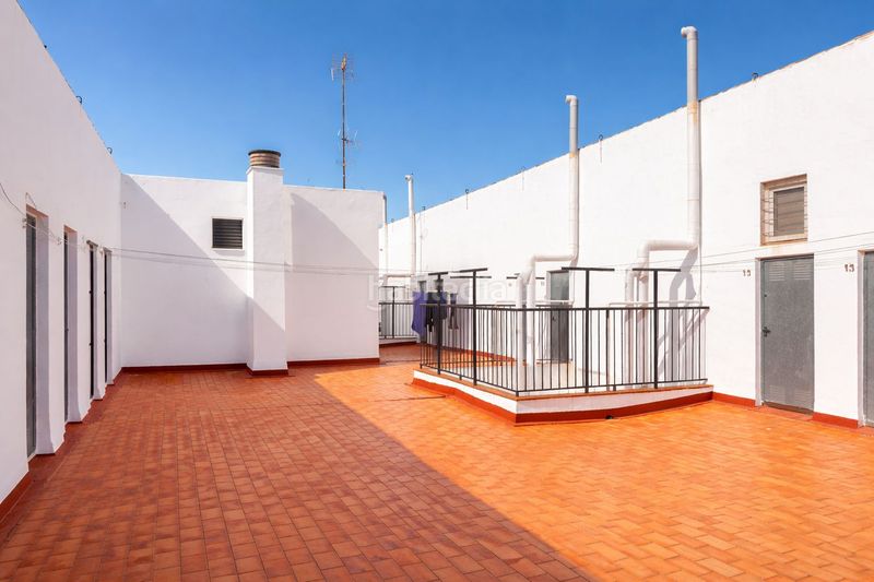 Foto 2b095cf0-65bc-44c9-b6fb-d05aac893992. Apartament amb piscina a El Acequión Torrevieja