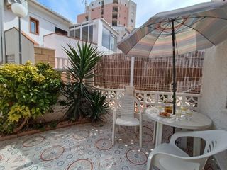 Casa  Calle dunas de la mata. Acogedor bungalow  en la playa de la mata  a solo 400 m de la pl