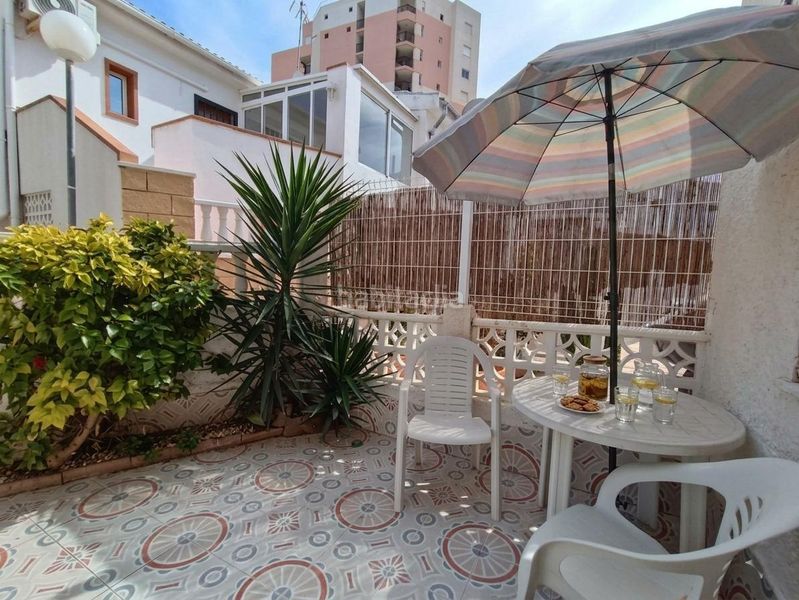 Foto 5663d3a9-0461-485e-b176-62607e3d9f5a. Casa a Torreblanca Torrevieja