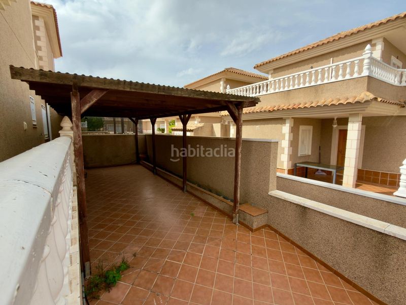 Foto 15e5b0fb-bf67-40f3-b368-d98e5dc0b5b3. Xalet amb aparcament piscina a Los Balcones-Los Altos Torrevieja