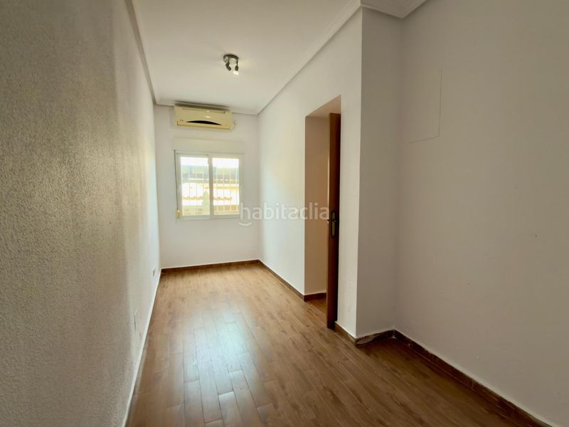 Foto 5135983f-10eb-4d48-b23c-b9733ca833d8. Xalet amb aparcament piscina a Los Balcones-Los Altos Torrevieja