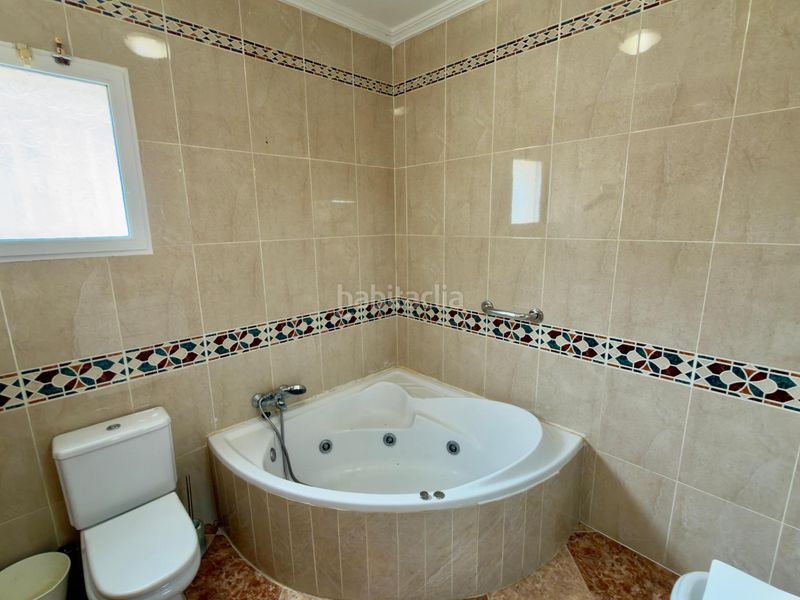 Foto a567cc60-ba75-4536-8f17-f8617623fa6d. Xalet amb aparcament piscina a Los Balcones-Los Altos Torrevieja