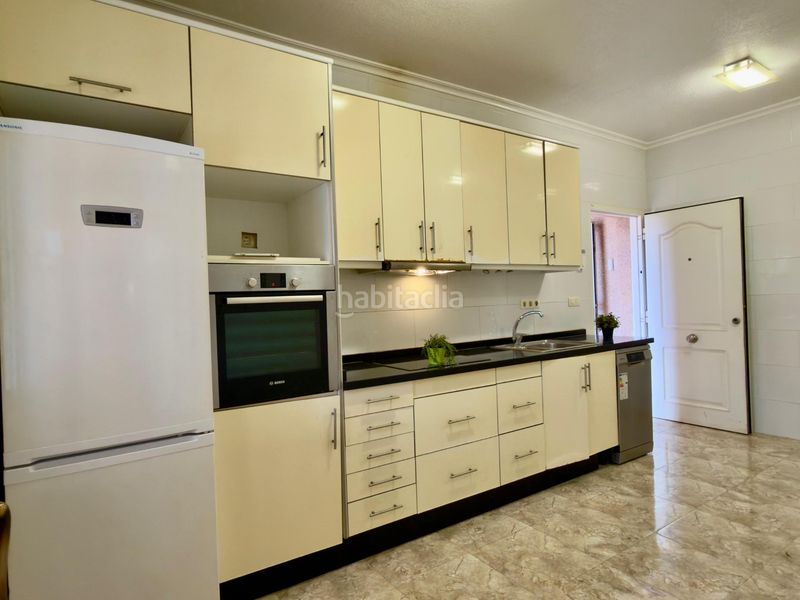 Foto cdec5a74-d734-4bd2-a81a-7d412bef2801. Xalet amb aparcament piscina a Los Balcones-Los Altos Torrevieja