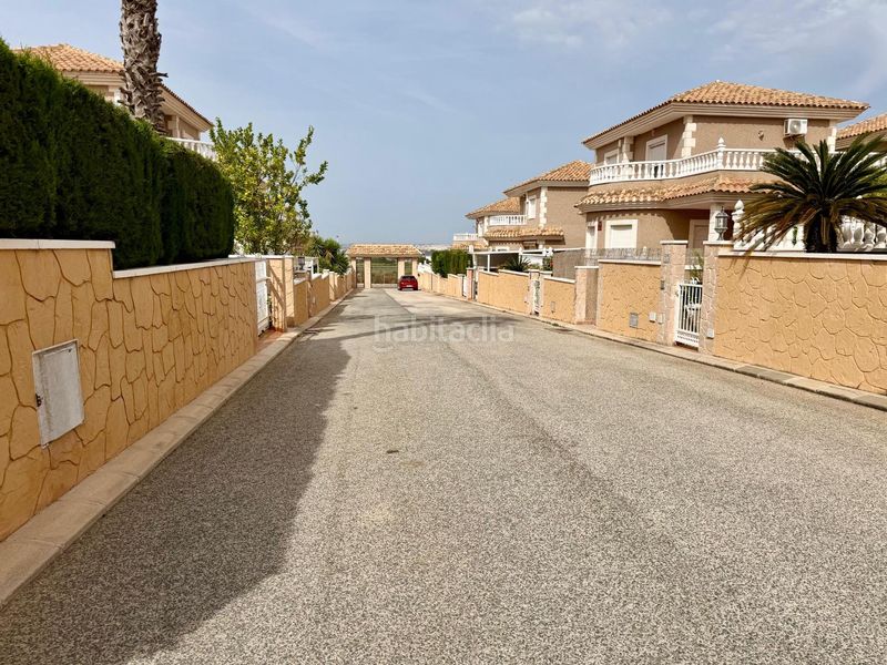 Foto f256cde7-a1f6-4685-ae57-a69d23dfd980. Xalet amb aparcament piscina a Los Balcones-Los Altos Torrevieja