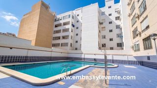 Apartment in Calle los gases 24. Gran apartamento con piscina entre la playa del cura y playa de