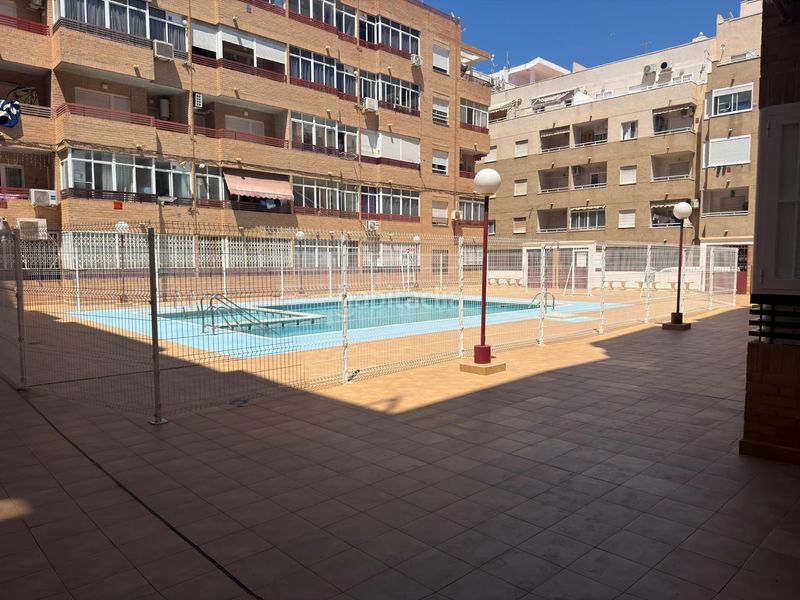 Foto fcce2735-734b-4a68-b20c-04f65a4e56fa. Apartament amb piscina a El Molino Torrevieja