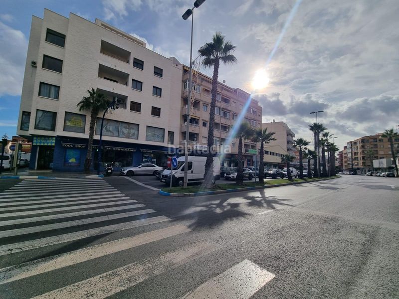 Foto 6e7cf55f-e347-47e7-ac37-28daf97cd235. Apartament a Antonio Machado Torrevieja