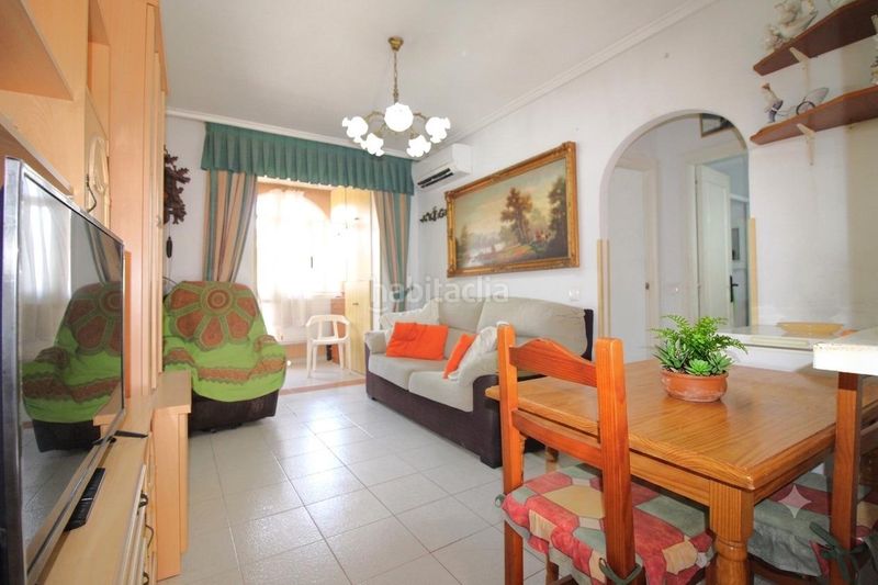 Foto 28a61a34-4a5e-4f51-9eae-e8da495970ef. Apartament amb aparcament piscina a La Veleta Torrevieja