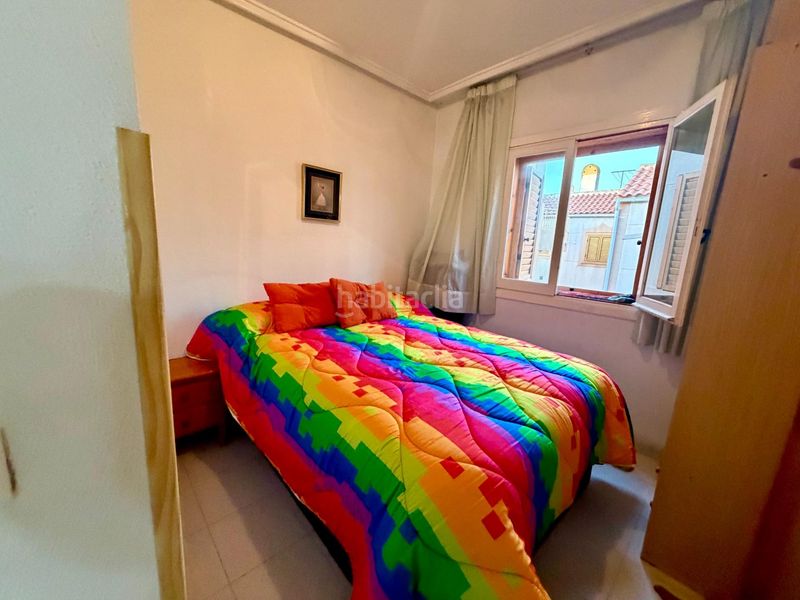 Foto bd59d9f4-7f77-4c62-aa92-d211e8b29399. Apartament amb aparcament piscina a La Veleta Torrevieja