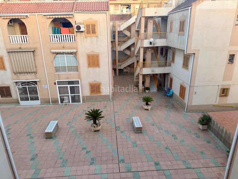 Foto cd71d0a4-fc50-444a-982e-f0d5cb56e8a5. Apartament amb aparcament piscina a La Veleta Torrevieja