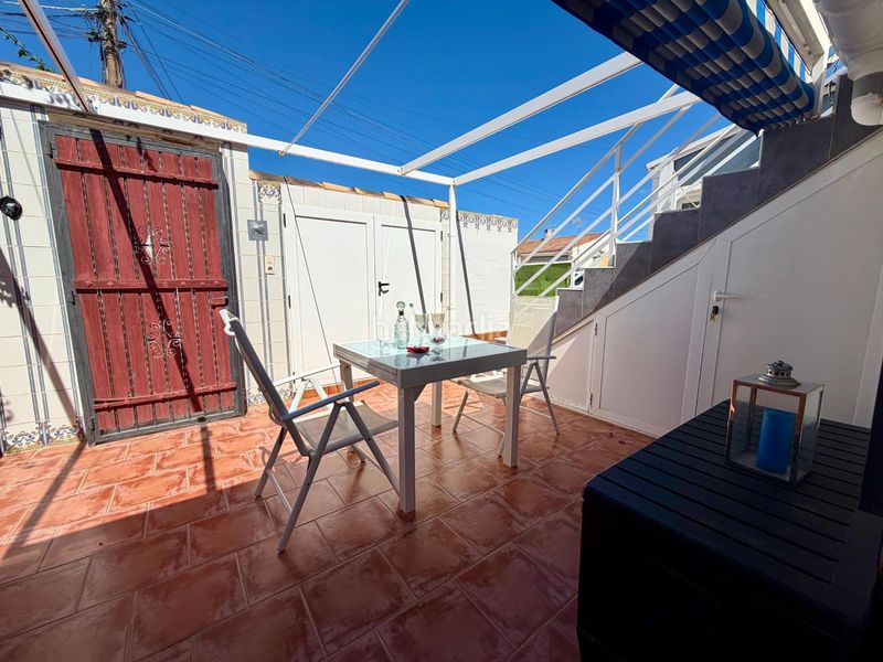 Foto 72483c7e-90e5-4b7a-8497-476be602f219. Chalet in Los Europeos Torrevieja