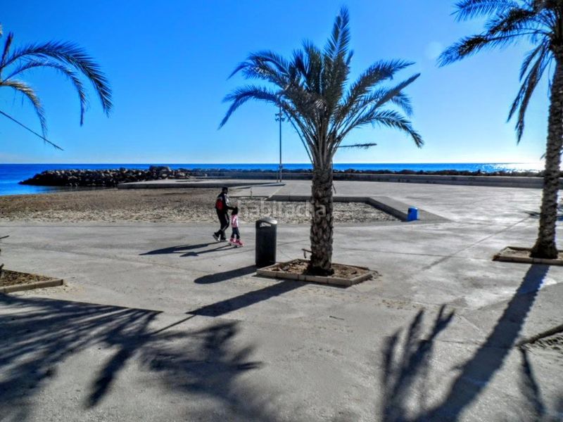 Foto c9e1a98e-62de-49e0-9756-d4902106943f. Apartament amb piscina a Antonio Machado Torrevieja