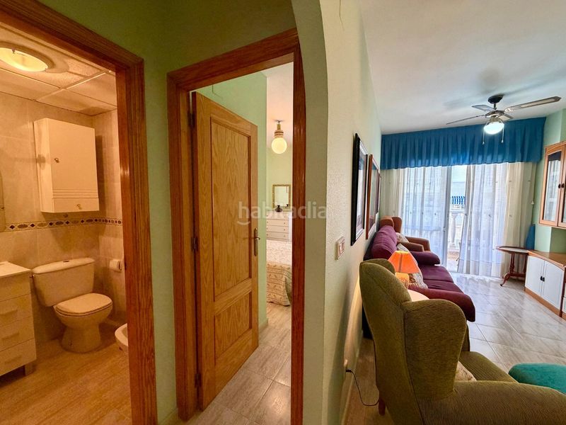 Foto d686e5d2-67e4-44f4-bb8d-566a4facc75f. Apartament amb piscina a Antonio Machado Torrevieja