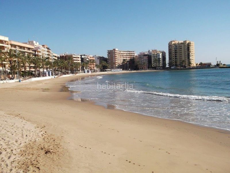 Foto f87021ab-805b-4b58-83a8-efa8406e1f83. Apartament amb piscina a Antonio Machado Torrevieja