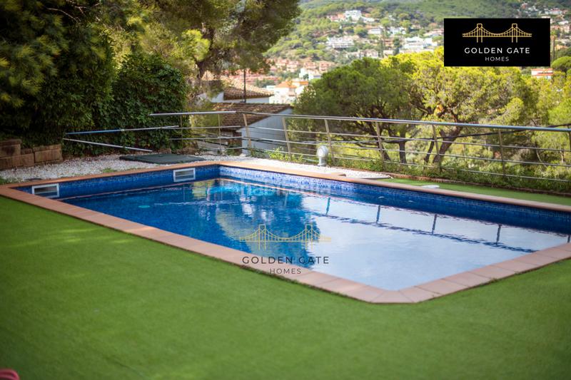 Foto 396fcf1b-01dc-4037-bc1b-de577be6686f. Chalet **casa unifamiliar exclusiva - tu refugio ideal en el maresme** en Cabrils