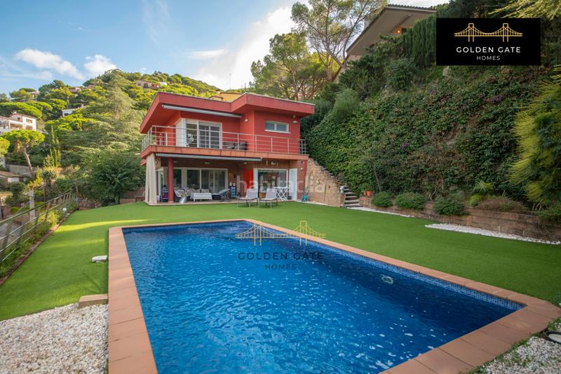 Foto 3bc7b9af-c87e-425c-8646-5c00957cf0f1. Chalet **casa unifamiliar exclusiva - tu refugio ideal en el maresme** en Cabrils