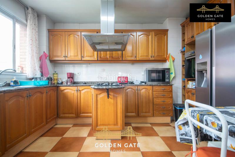 Foto b51f2ed2-e672-4bd1-b244-89f2fea4293e. Triplex avec cheminée chauffage dans Sant Joan Baptista Sant Adrià de Besòs