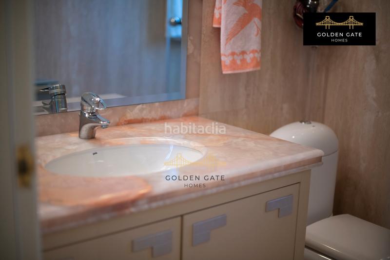 Foto c7daa798-2632-4591-8441-93d73896e76e. Xalet amb xemeneia calefacció aparcament piscina a Masnou (El)