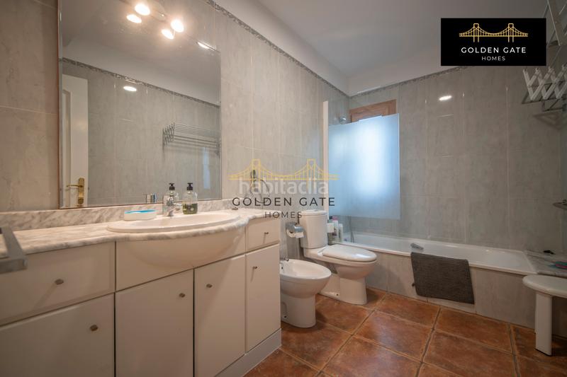 Foto 7725451e-9d68-4744-a24c-d8d1eebe9c8a. Edificio con piscina in Alella