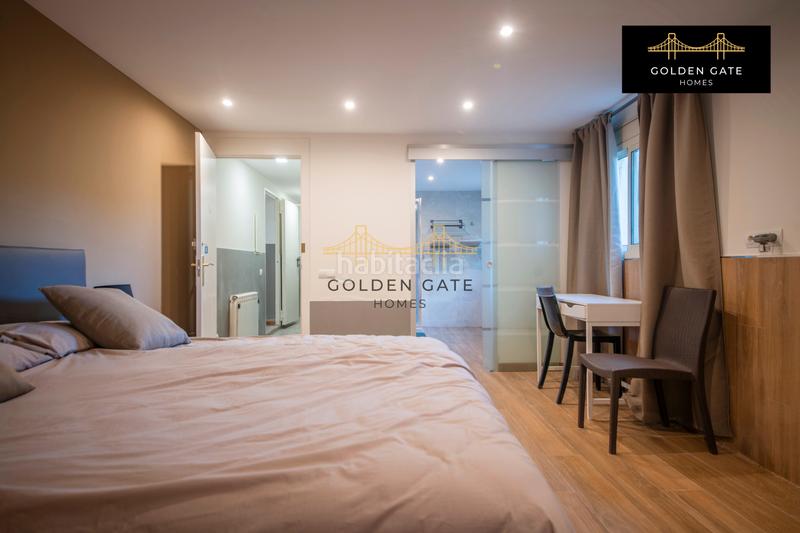 Foto c6b4ec28-74d9-4d24-8d4b-9d9019abd05f. Edificio con piscina in Alella