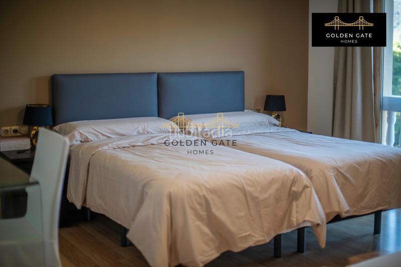 Foto dac5dcad-39d6-463a-87f2-7941cad4b86e. Edificio con piscina in Alella