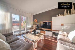 Piso  Carrer de lleó fontova. Piso en venta en badalona - una oportunidad única