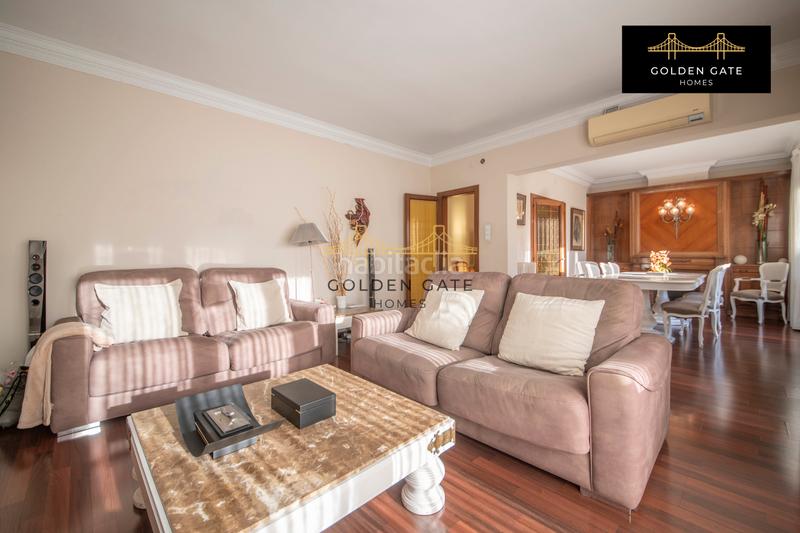 Foto 8a61aadc-8fe1-4929-8e71-73fb1f95009d. Flat with heating in Llefià Badalona