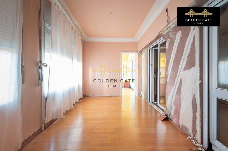 Foto b8ab90c1-2c85-4df9-9c2f-d9eb47498438. Flat with heating in Llefià Badalona