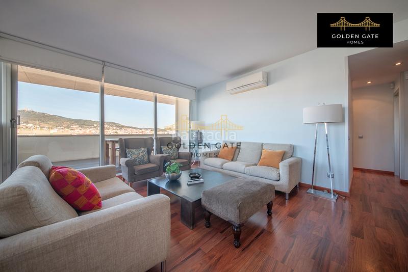 Foto 087f75b1-13c1-4b24-9c4f-105bc928e3ab. Rent flat with heating parking in Barri de les Corts Barcelona