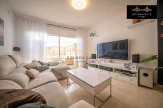Dúplex a Montgat. Dúplex de 4 dormitorios con terraza privada en el corazón de mon