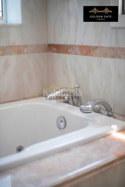 Foto ac3dcf1a-6add-4638-8e04-9439e2a2955d. Casa amb xemeneia calefacció aparcament piscina a Masnou (El)