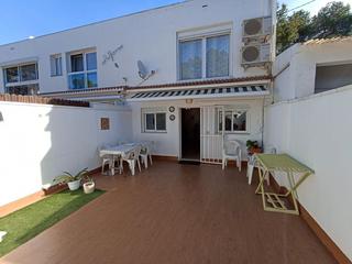 Casa adossada a Pla de Maset - Cap de Salou. Casa en cap salou con garaje