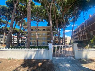 Apartment in Avinguda de la diputació 74. Apartamento en la playa
