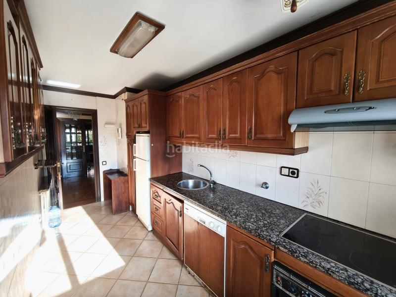 Foto 33351a92-8776-4150-a488-0ec91692d416. Pis a carrer del cardenal vidal i barraquer 19 a Tarragona