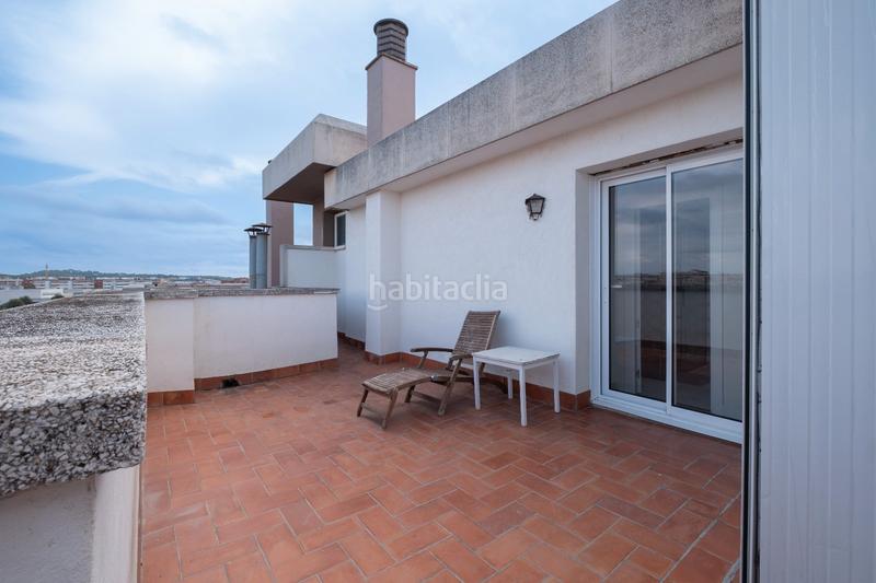 Foto 487d2ab3-8c34-4de3-9bbd-789004a02693. Dachwohnung in carrer de les sínies 30 in Barenys Salou