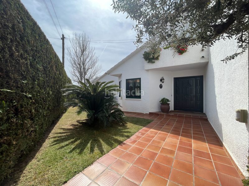 Foto 7cea010f-e566-4eac-bf2e-8cbc041800ce. Casa a carrer anglada camarasa 8 a Els Tallats - Mas Olivé Cambrils
