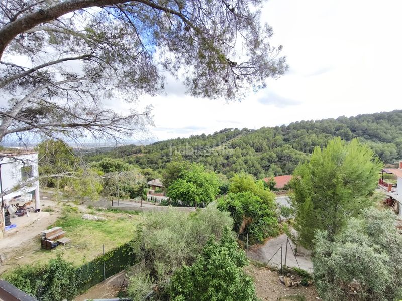 Foto e606c804-f6f7-415f-861c-b2170da6edb7. Xalet amb xemeneia calefacció aparcament a Almoster