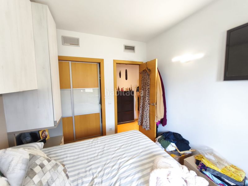 Foto e578fa49-0653-4b82-b0fe-c82c80286bed. Pis amb calefacció aparcament piscina a Vila-seca poble Vila-seca