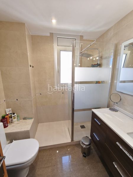 Foto d00c9501-a9a8-4019-9a50-28b78497c826. Casa amb xemeneia calefacció aparcament piscina a Cambrils