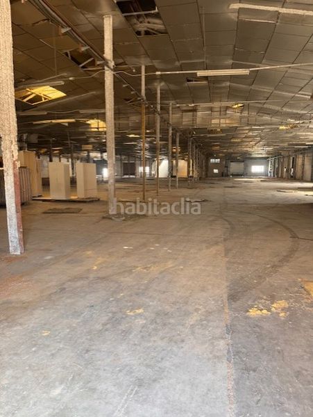 Foto db743e2a-e5aa-455f-987f-4af5127ee8c6. Rent industrial building in El Forn d'Alcedo Valencia