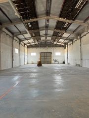 Rent Industrial building in Silla. Nave con todas las instalaciones y una ubicación excelente