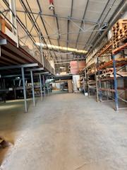 Nau industrial a Albal. Nave con una ubicación extraordinaria