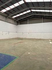 Alquiler Nave industrial en Picassent. Nave con todas las instalaciones y una ubicación extraordinaria