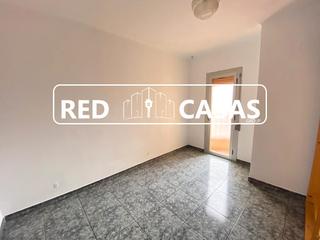 Appartement à Can Serra. Muy cerca de los centros comerciales finestrelles y la farga.