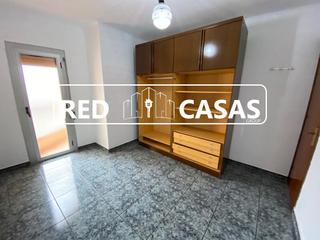 Appartement à Can Serra. Muy cerca de los centros comerciales finestrelles y la farga.