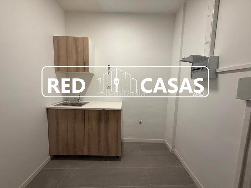 Foto a4e75d93-f025-432c-afd5-1a1f387e8480. Business premise in Montesa Esplugues de Llobregat