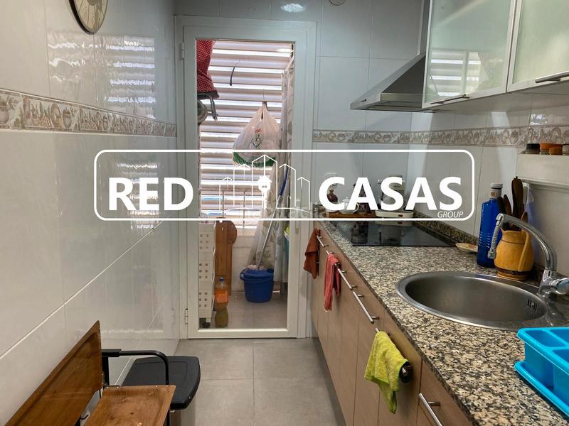 Foto 02368baf-386b-43af-9aa7-7cb52653069c. Pis amb piscina a Fenals Lloret de Mar